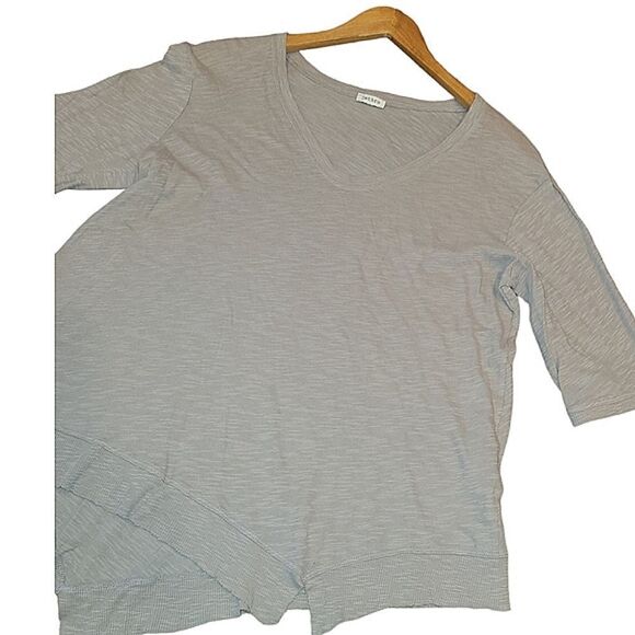 NWT Jethro Neiman Marcus Gray Gray Distressed Hem Asymmetrical Top Tshirt M - Picture 3 of 12